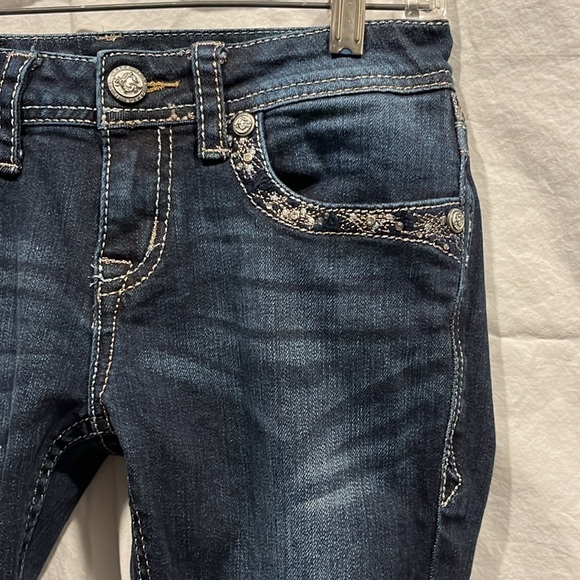 GRACE in LA size 26 rough cut capri Y2K dark wash low rise  EUC - Picture 3 of 15